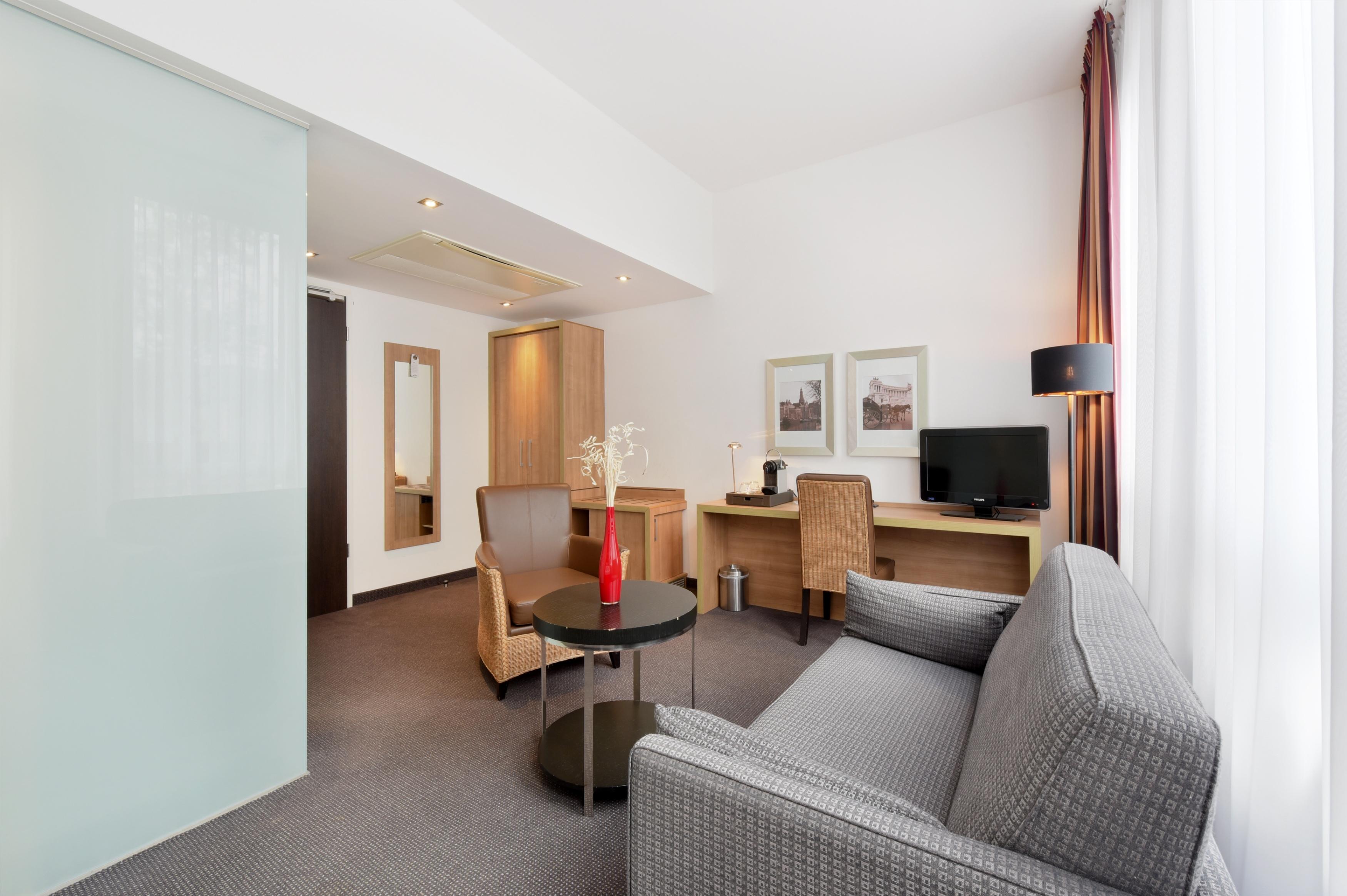 Achat Hotel Muenchen Sued Bagian luar foto
