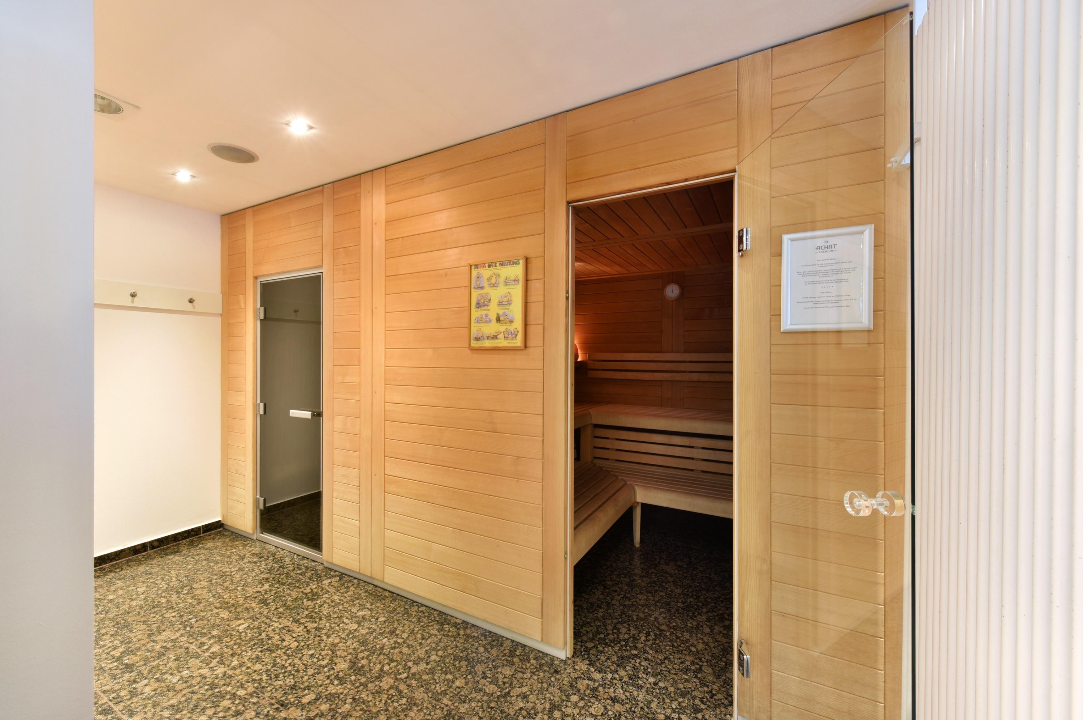 Achat Hotel Muenchen Sued Bagian luar foto