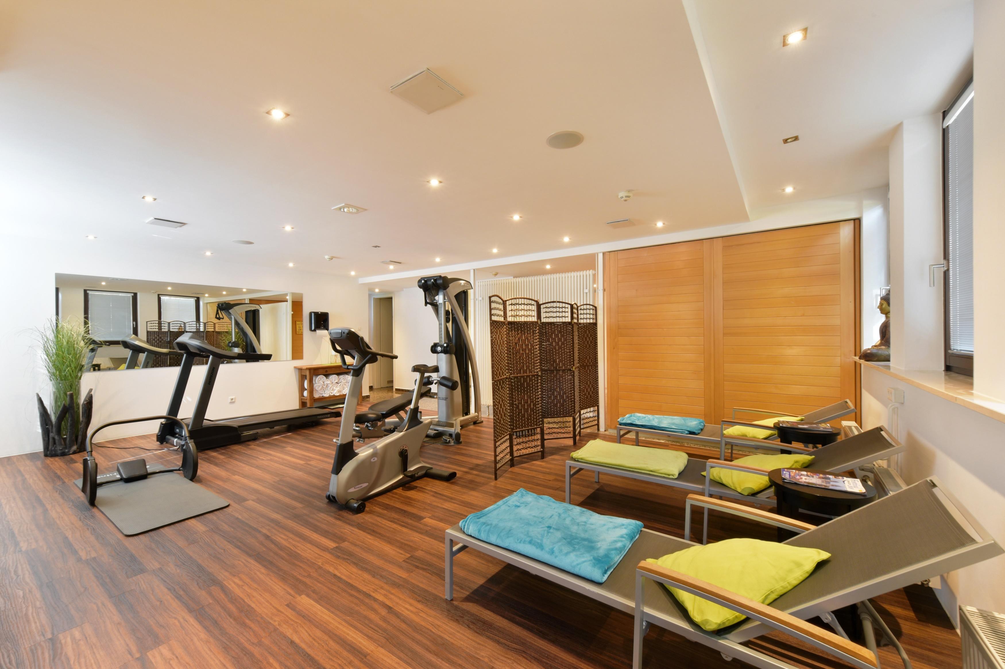 Achat Hotel Muenchen Sued Bagian luar foto