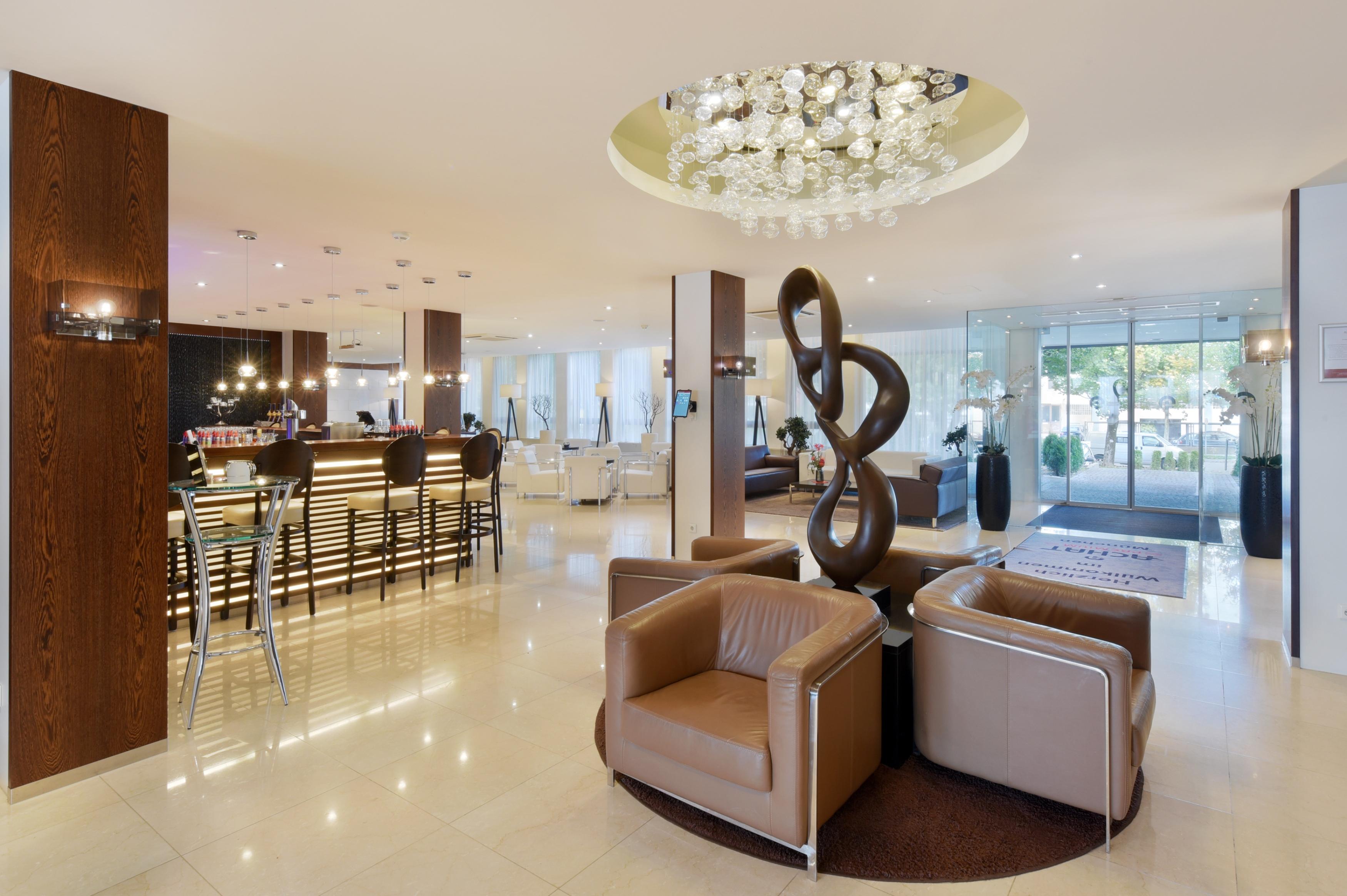 Achat Hotel Muenchen Sued Bagian luar foto