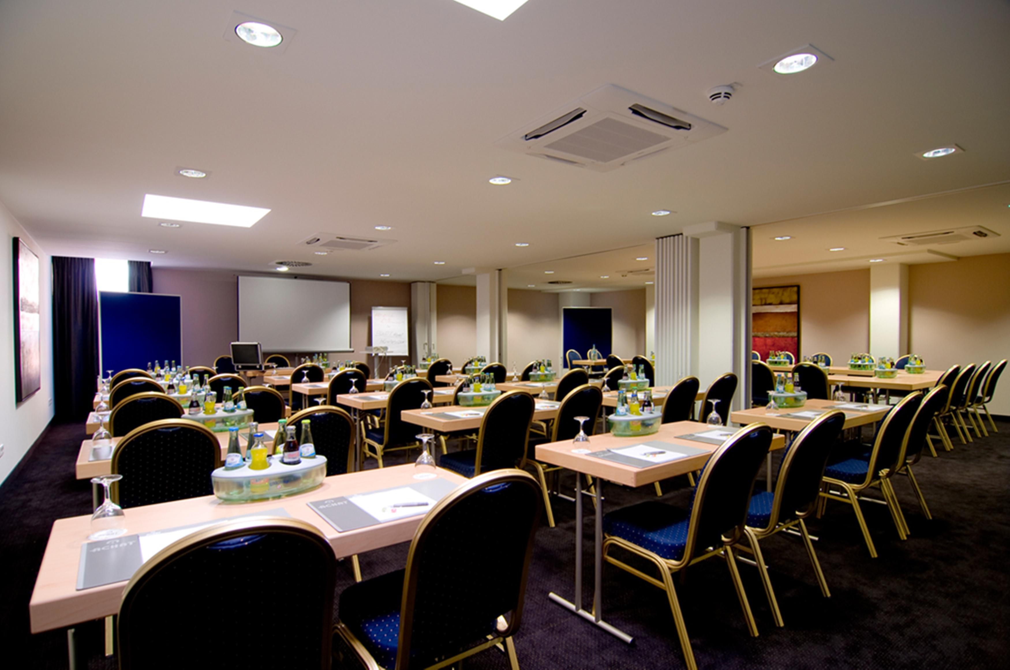 Achat Hotel Muenchen Sued Bagian luar foto