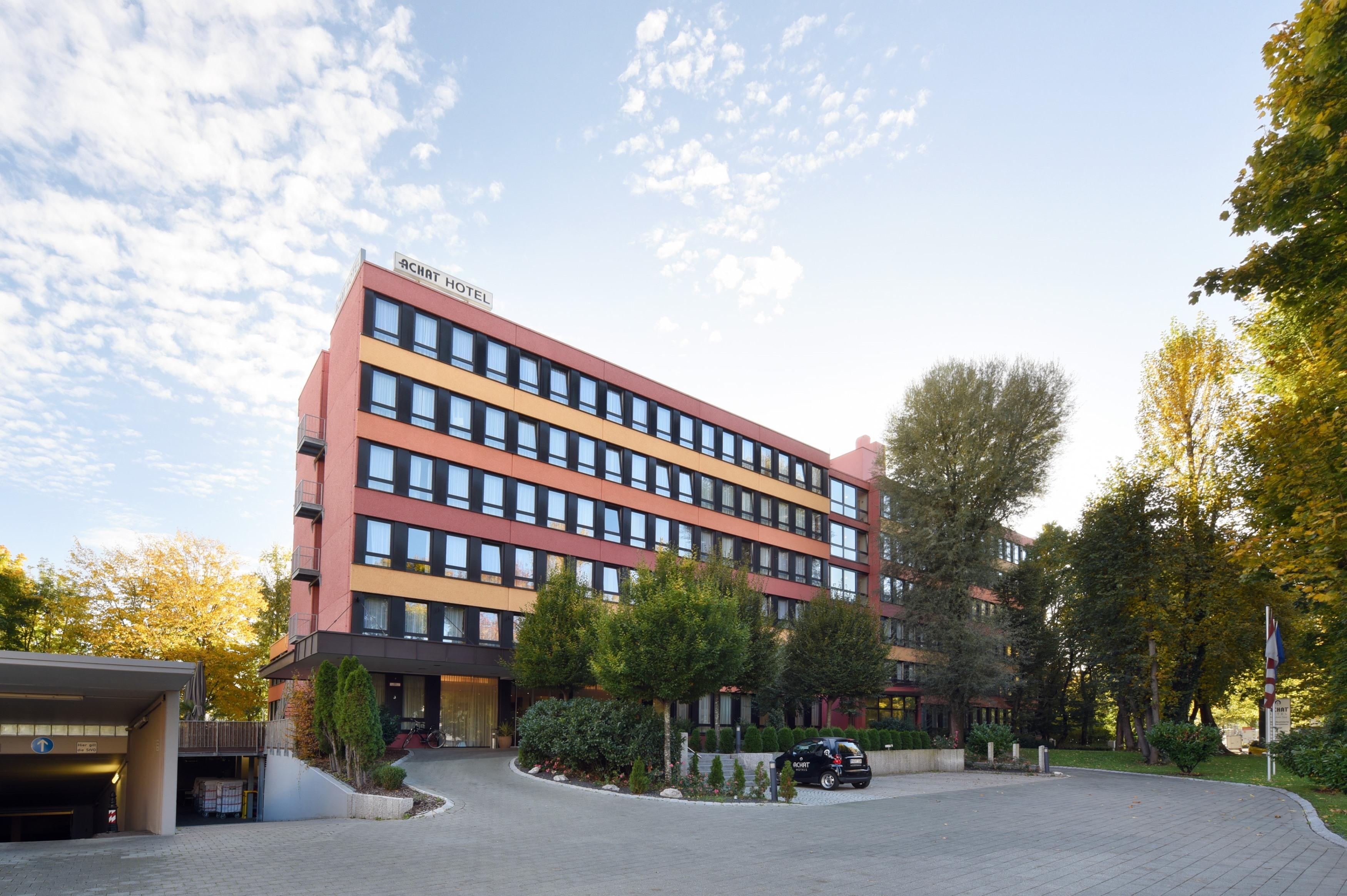 Achat Hotel Muenchen Sued Bagian luar foto