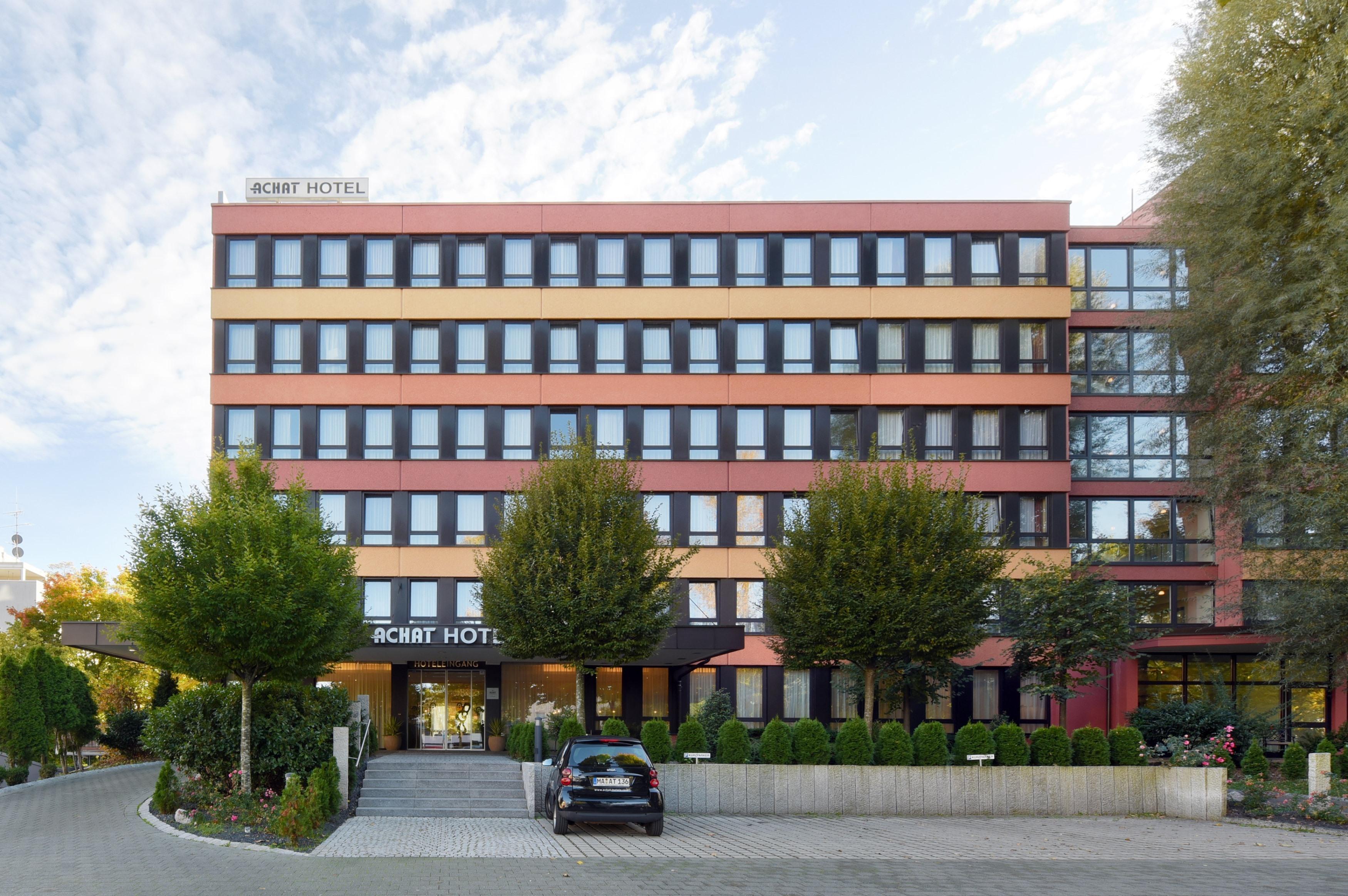 Achat Hotel Muenchen Sued Bagian luar foto