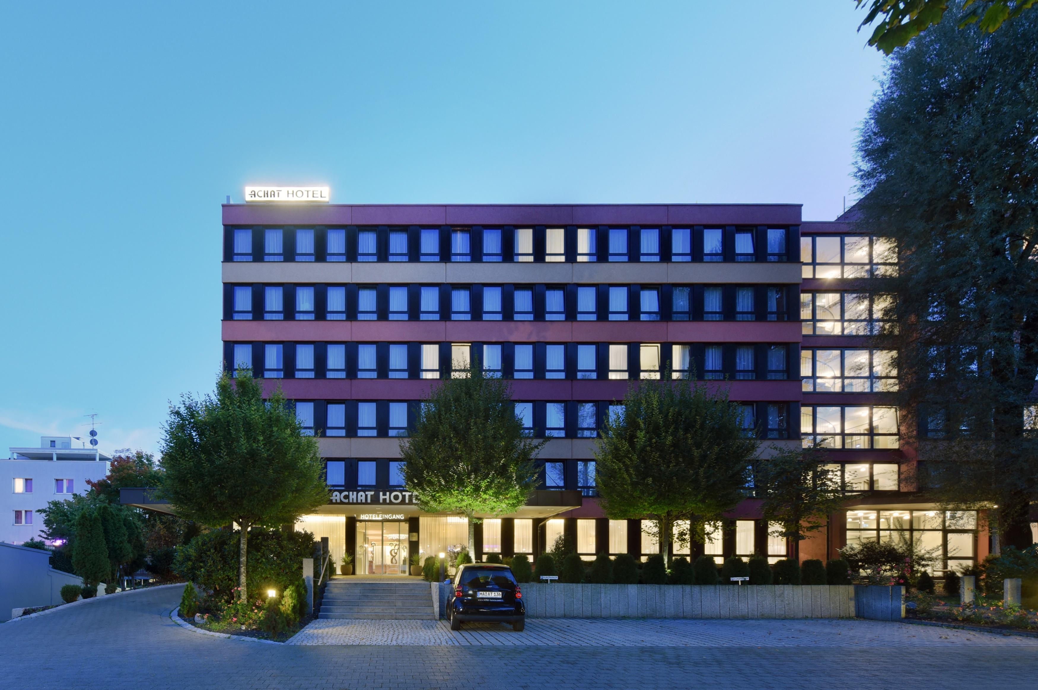 Achat Hotel Muenchen Sued Bagian luar foto