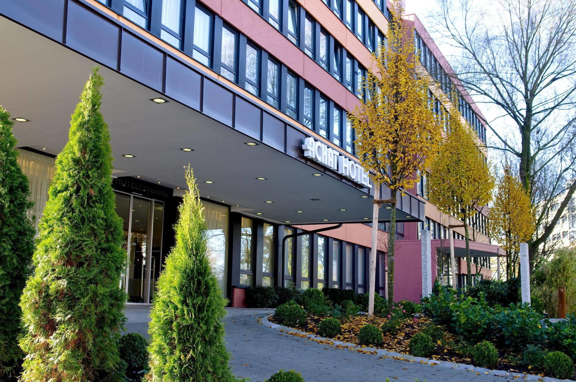 Achat Hotel Muenchen Sued Bagian luar foto